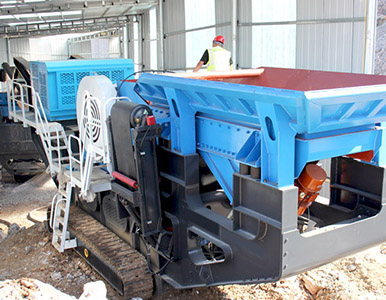 Track-mounted jaw crusher station